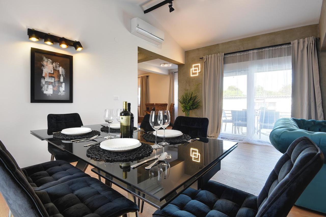 Vila Una With Private Pool Near Rovinj - Open 2022 Rovinjsko Selo Dış mekan fotoğraf