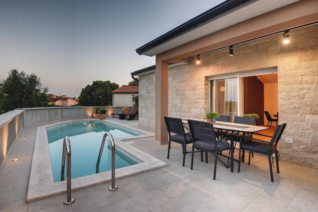 Vila Una With Private Pool Near Rovinj - Open 2022 Rovinjsko Selo Dış mekan fotoğraf
